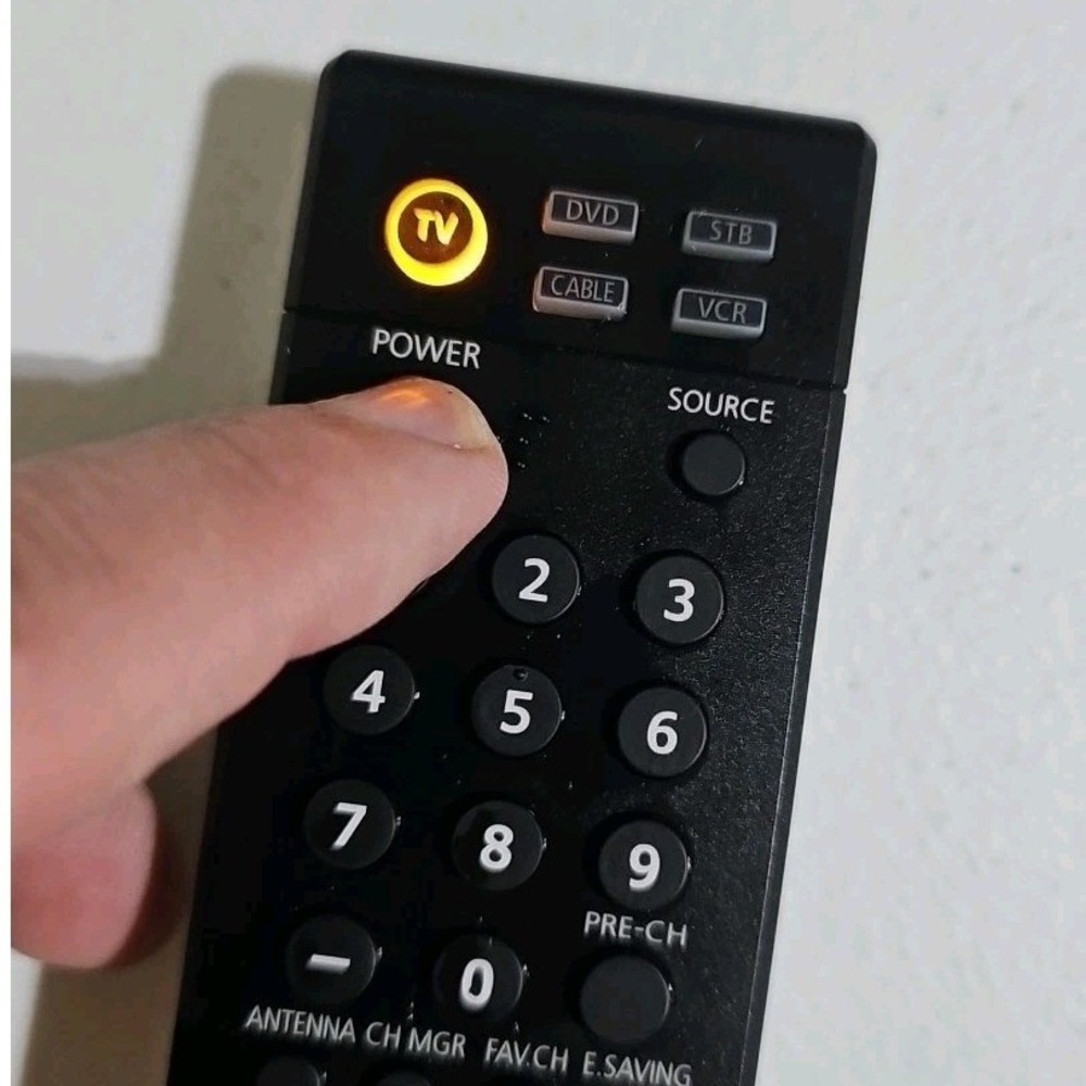 Samsung BN59-00511A TV Remote Control Universal Black OEM Replacement "tested"